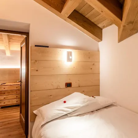Rifugio Del Firenze Ninfa Гостевой дом 3*