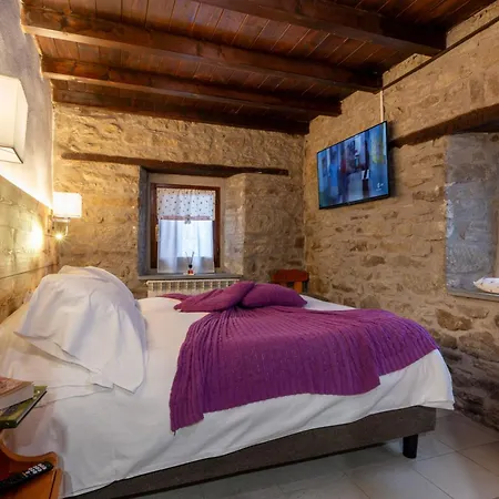 Rifugio Del Firenze Ninfa Affittacamere Sestola